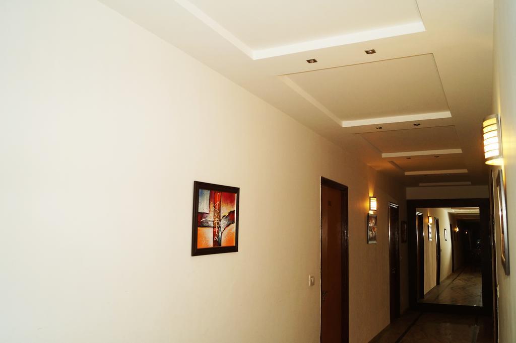 Sheela, 100m From Taj Mahal Hotel 2*