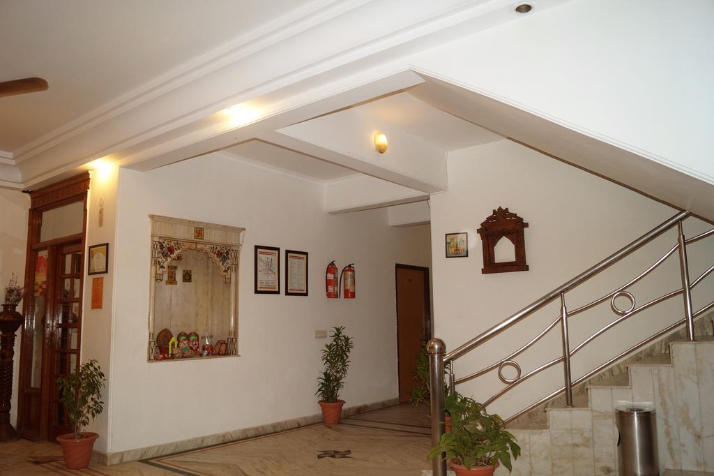 Sheela, 100m From Taj Mahal Hotel Agra (Uttar Pradesh)