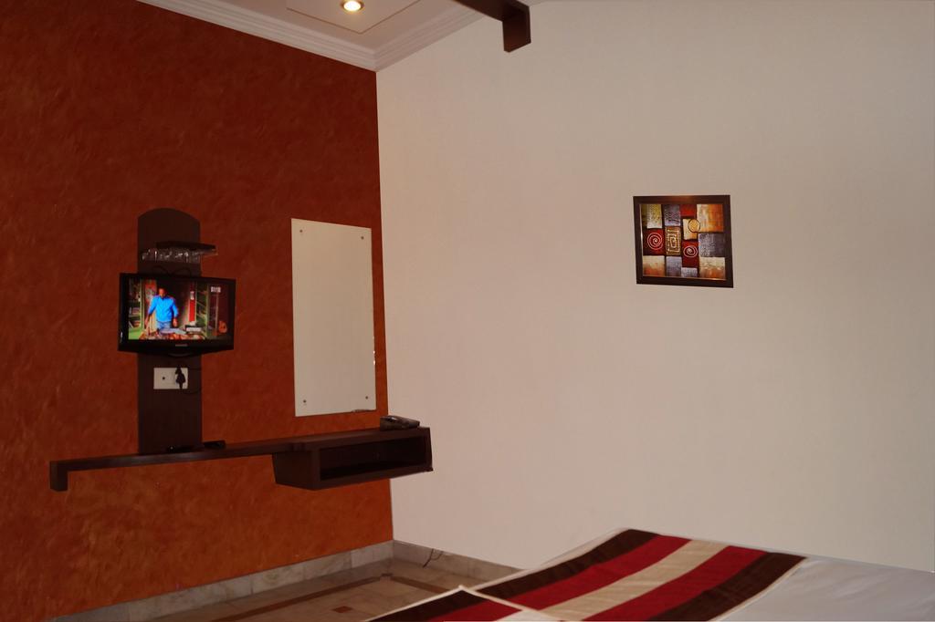 Hotel Sheela, 100m From Taj Mahal Agra (Uttar Pradesh)