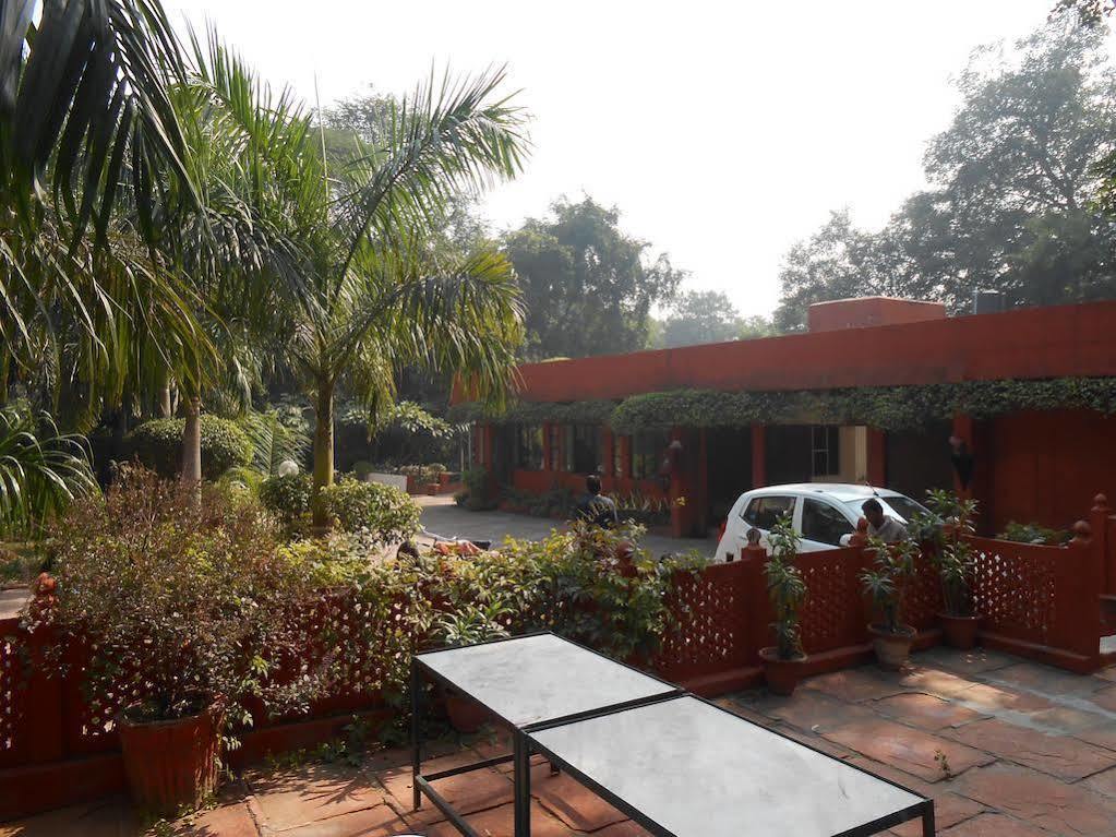 Hotel Sheela, 100m From Taj Mahal