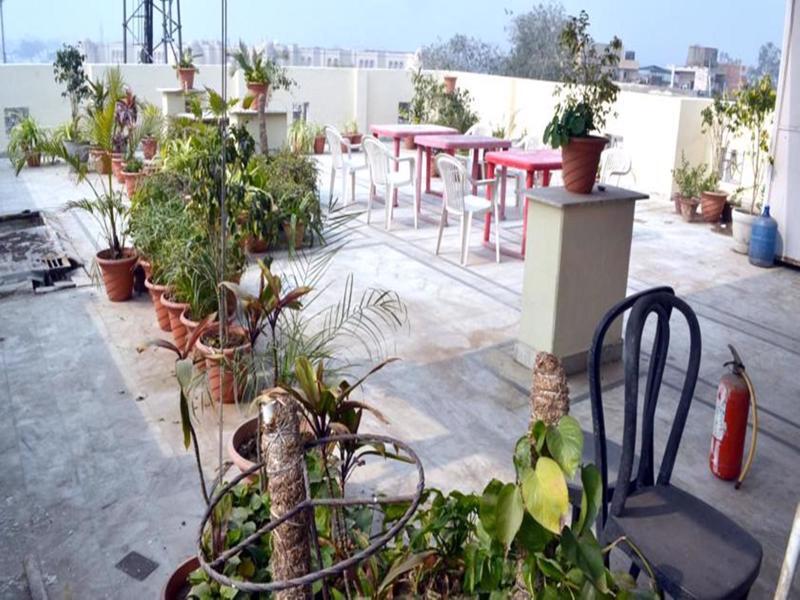 Sheela, 100m From Taj Mahal Hotel 2*